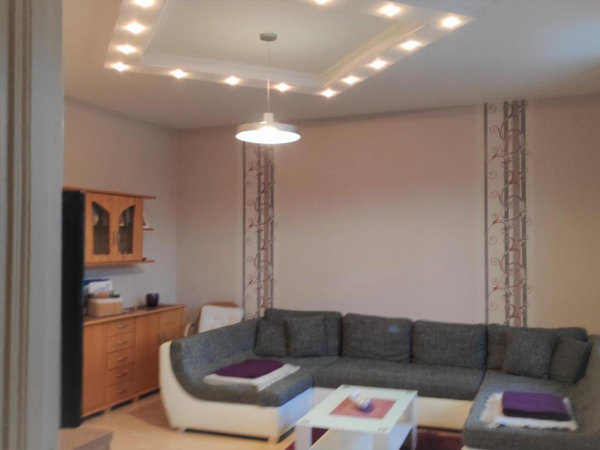 Ferienwohnung Zollner Burg  Dış mekan fotoğraf